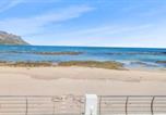 Location vacances Gordon's Bay - Casa Bonita on the beach in Gordons Bay-3