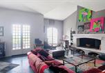 Location vacances Le Castellet - Spacious house with pool in Castellet-2