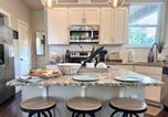 Location vacances  Aberdeen, WA, USA - Sip & Sea Beach Cottage-2