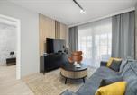 Location vacances Międzyzdroje - Nowoczesny i Elegancki Apartament A212 z Balkonem i Parkingiem by Noclegi Renters-1