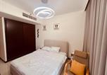 Location vacances Manama - Sea view studio in heart of juffair with balcony-1