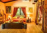 Location vacances  Polynésie française - Unique 3br Garden Retreat 2 Bungalows-3