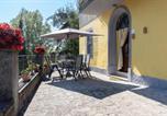 Location vacances Pieve Fosciana - Cozy Apartment In Castelvecchio Pascoli-1
