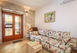 Location vacances Ploče - Apartment Jadranka with Sea View in Rogotin-4
