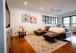 Location vacances Marks Point - The Emerald Bower Peaceful Kilaben Bay Hideaway-4