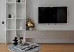 Location vacances  Aéroport de Bucarest - One Luxury Apartments - Floreasca Towers-4