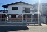 Location vacances Torres - Prudêncio Casas de Temporada l Térrea l Centro l Família e Pet Friendly l Lagoa do Violão 100m l Ar l Wi Fi l Netflix l Estacionamento-2