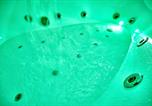 Location vacances Kiev - Big Jacuzzi , Sauna , Khreshchatyk apartments-4