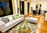 Location vacances Pokolbin - Villa located within Cypress Lakes Resort with Free Wine Tasting-1