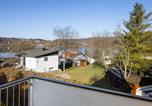 Location vacances Vöhl - Gemutliche 93m2fewo mit 2 Schlafzimmern und seitlichem Seeblick vom Balkon-2