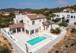 Location vacances Jezera - Villa Royal Stone with Pool in Jezera-1