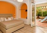 Location vacances Sant'Agnello - Sorrento Comfort Rooms con piscina-1
