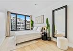 Location vacances  Luxembourg - Spacious 6th-Floor Gem: Modernity Meets Comfort-2