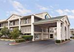 Hôtel Mobile - Days Inn & Suites by Wyndham Mobile-1
