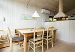 Location vacances Lønstrup - Three-Bedroom Holiday Home In Hjorring-3