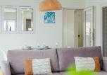 Location vacances Noord - Lux Villa with Private Pool and Patio Lounge by Bocobay-3