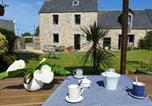 Location vacances Kerlouan - Jolie maison en pierre avec grand jardin pour 6-1