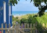 Location vacances Aberaeron - Manteg - quaint holiday cottage by the sea with direct beach access-1