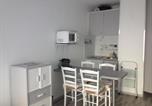 Location vacances Les Sables-d'Olonne - Studio Central à 100m Plage avec Balcon et Commodités, Les Sables-d'Olonne - Fr-1-331-61-4