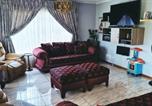 Location vacances Soccer city - Cozy Peaceful Home Perfect for Work or Relaxation-3