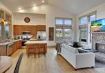 Location vacances  Okanagan - Cozy Vineyard Cottage at Veranda Beach-4