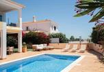 Location vacances Lagos (São Sebastião) - Elegant Mediterranean Villa with Private Pool-2