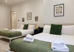 Location vacances Leeds - Grand Central Flat - 2-Bedrooms - Sleeps 8 - Perfect for Families - Contractors - Professionals - Long Stay Rates Available-3