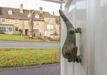 Location vacances Burford - Dolphin House-2