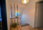 Location vacances Saulxures-sur-Moselotte - Gîte confortable avec terrasse et vue montagne, proche loisirs et pistes - Fr-1-589-755-3