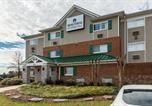 Hôtel Concord - Hometowne Studios & Suites by Red Roof Charlotte - Concord-1