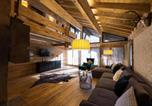 Location vacances Saas-Almagell - Villa Alpenhof-1
