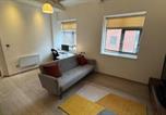 Location vacances Leeds - Ultra central - Walk to it all - 4 Guests-4