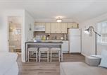 Location vacances Meriden - Seaside Stay: Waterfront with Views & Beach Access-2