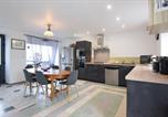 Location vacances Quinéville - 3 Bedroom Nice Home In Saint-Marcouf-4