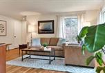 Location vacances Kirkland - Mellow Yellow Near Uw With Cozy Patio-2