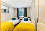 Location vacances Crawley - Gf flat sleeps 4, parking for Contractors by Eagle Owl Stays-4