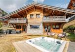 Hôtel Taninges - Chalet Virolet Jacuzzi Hammam Cheminée 15 personnes max-1