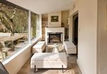 Location vacances Tongres - Charming chalet with Pond in Kortessem-1