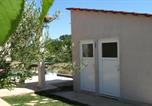 Location vacances Parc National Krka - Family-friendly apartments with swimming pools Lozovac, Krka - 18961-1