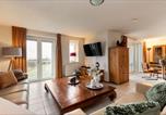 Location vacances South Holland - 608s Two bedroom apartment, terrace & harbor view-2
