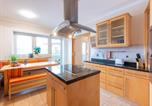 Location vacances Niedernsill - Apartment in Niedernsill near Ski Slopes-4