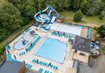 Camping avec Piscine Luché-Pringé - Camping Marvilla Parks - Domaine de la Brèche-1
