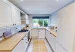 Location vacances Exeter - Chic & Cozy 4-bed House-2