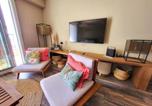 Location vacances Les Sables-d'Olonne - Appartement moderne rénové - Face mer - Terrasse - Wifi gratuit - Fr-1-92-818-4