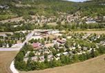 Camping Huanne-Montmartin - Domaine La Roche D’Ully-1