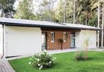 Location vacances Schneeberg - Cozy Apartment In Crinitzberg-Bärenwald-4