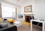 Location vacances Exeter - Raleigh Gf - Ground floor 1 bed Georgian flat in the city centre free parking and Wifi-1