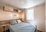 Location vacances  Dordogne - Confortable Mobil Home 6 pers avec Terrasse - Api-1-52-704-2