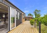 Location vacances Begelly - Puffin Lodge - 2 Bedroom Lodge - Wisemans Bridge-1