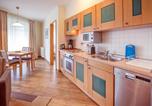 Location vacances Binz - Dünenpark Binz - Komfort Ferienwohnung mit 1 Schlafzimmer und Balkon im Obergeschoss 067-3